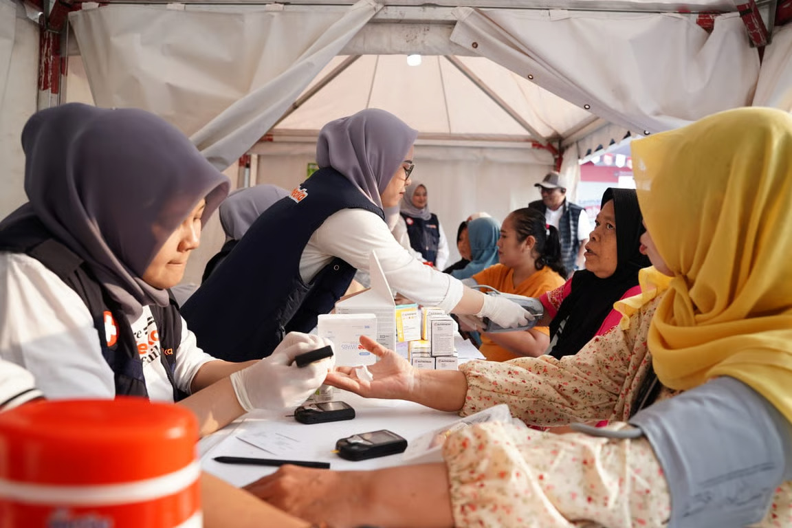 Semarak HUT ke-81 RI, BRI Region 6 Gelar Pemeriksaan Kesehatan Gratis untuk Pedagang dan Warga Pasar Malaka Rorotan