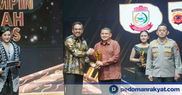 Wali Kota Makassar Munafri Arifuddin Raih Penghargaan Digitalisasi Layanan, Satu-satunya Kepala Daerah dari Sulsel