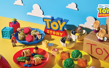 High Tea Toy Story di Lantai 70 Swissôtel The Stamford Hadirkan Menu Woody hingga Buzz Lightyear