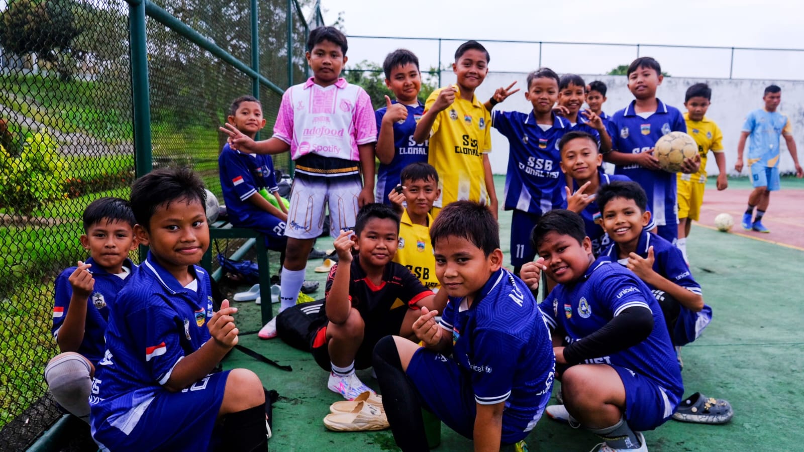 60 Bocah SD di Solok Selatan Tinggalkan Gawai demi Sepak Bola, SSB Kolonal Jadi Ruang Tumbuh Atlet Muda