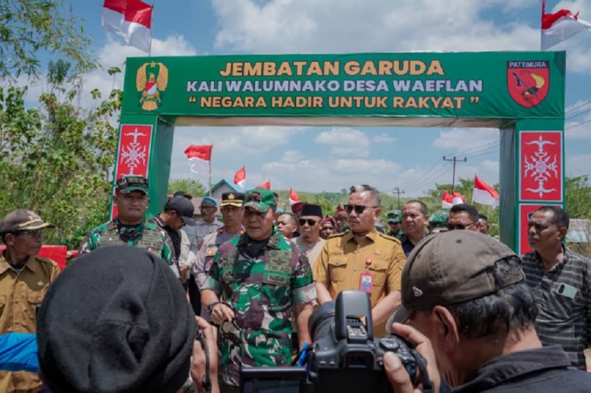 Kodam XV/Pattimura Bangun 55 Jembatan Garuda Merah Putih dan Sumur Bor di 13 Wilayah Maluku hingga Maluku Utara