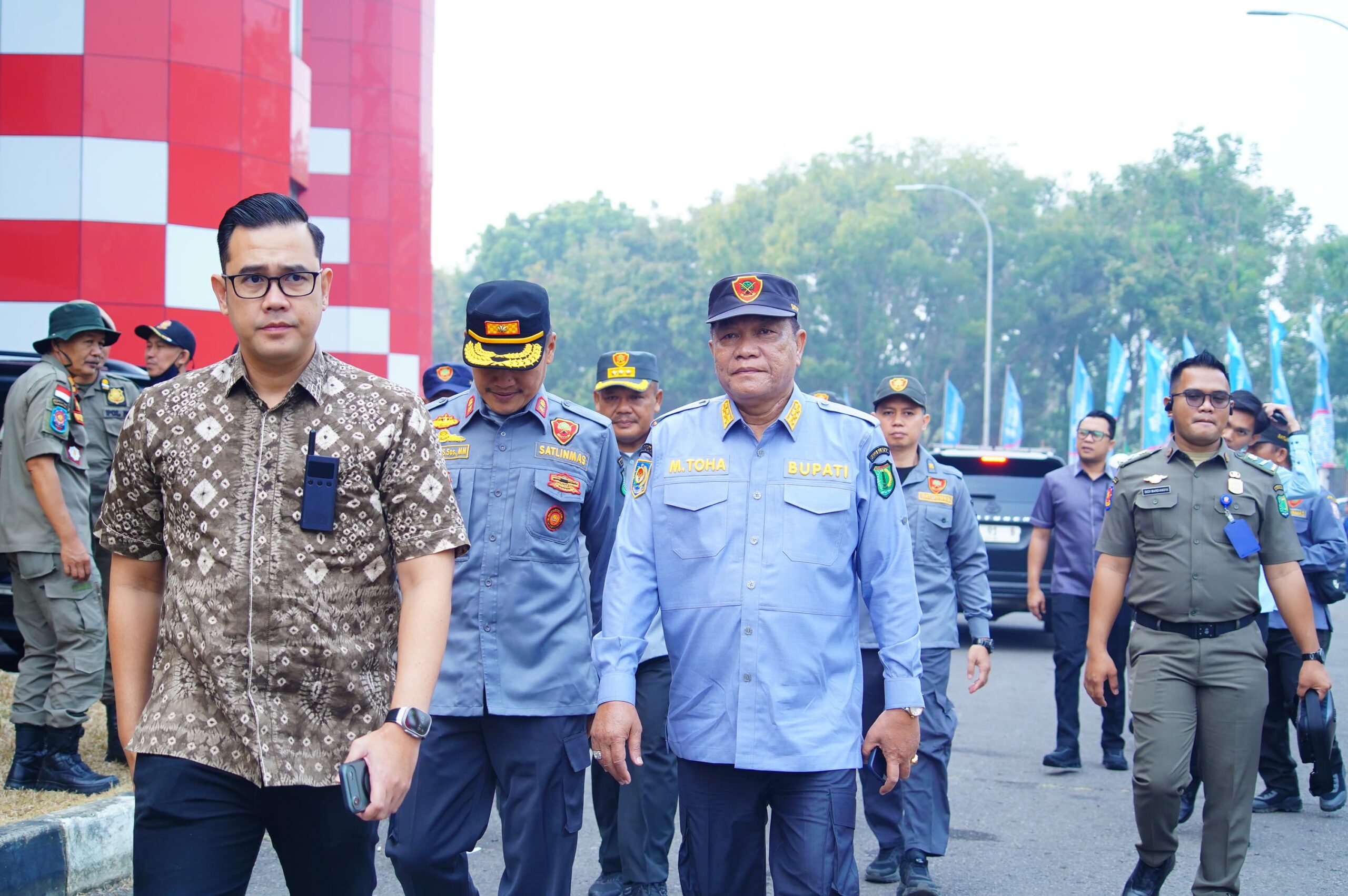 Ribuan Satlinmas Se-Sumatera Deklarasi di Jakabaring Palembang, Wamendagri Tegaskan Peran Garda Terdepan Karhutla