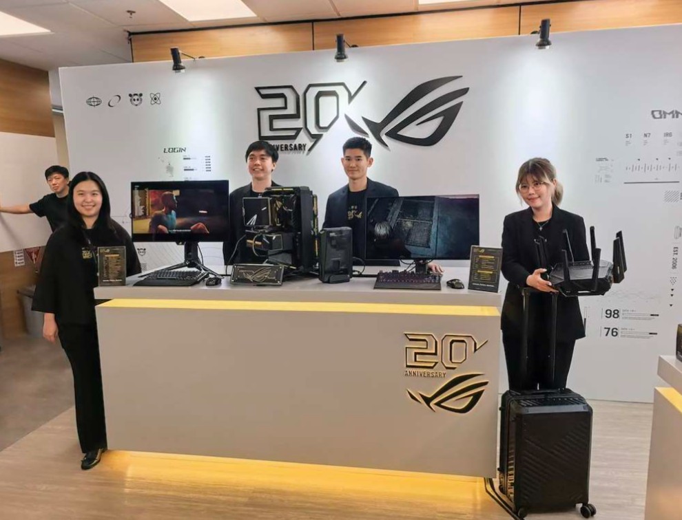 Review Lini ROG Edition 20: RTX 5090 Emas 24K, Harga Rp279 Juta, dan Pertanyaan Besarnya