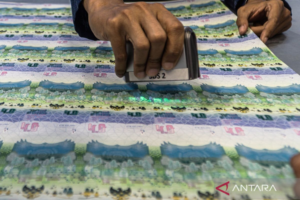 Rupiah Melemah 50 Poin ke Rp17.775 per Dolar AS, Hentikan Penguatan Sepekan