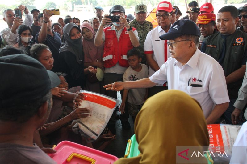 111 Korban Jiwa Gempa NTT Bertahan, BNPB Catat 8.794 Kali Gempa Susulan