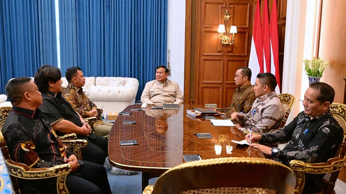 Panglima Jilah ke Prabowo: Peladang Dayak Kerap Disalahkan soal Karhutla