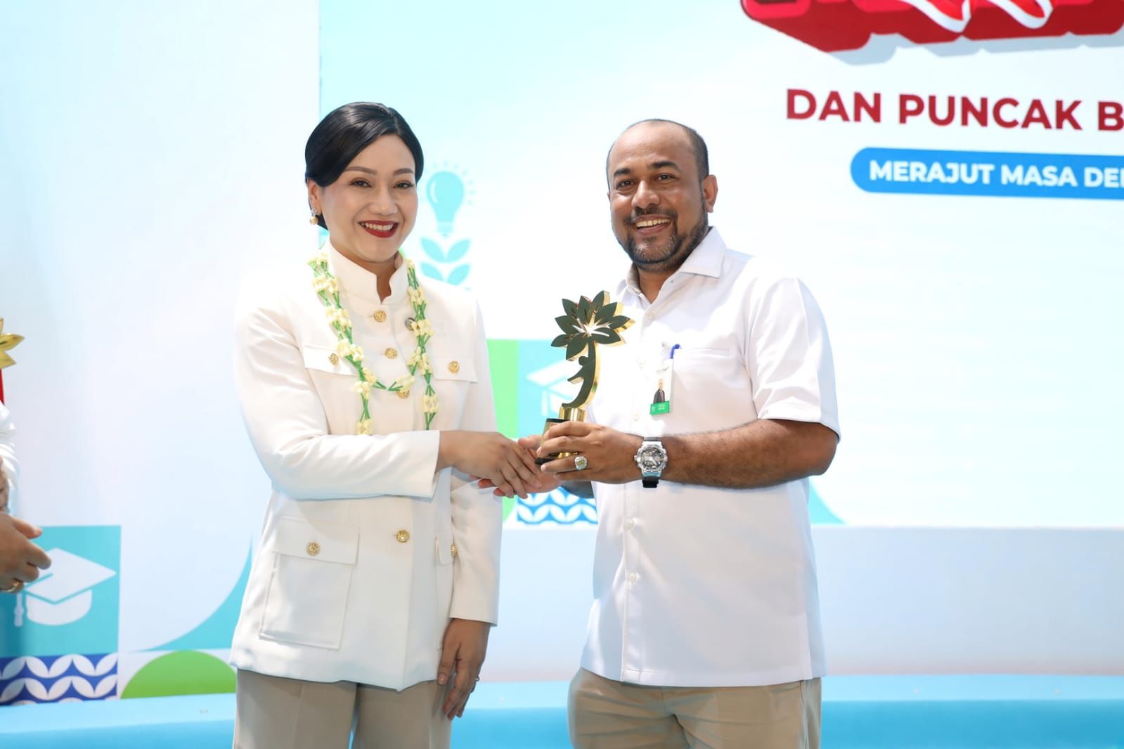 Bank Aceh Syariah Sabet KEJAR Award OJK 2026, Jadi BPD Terbaik se-Sumatera untuk Program Tabungan Pelajar