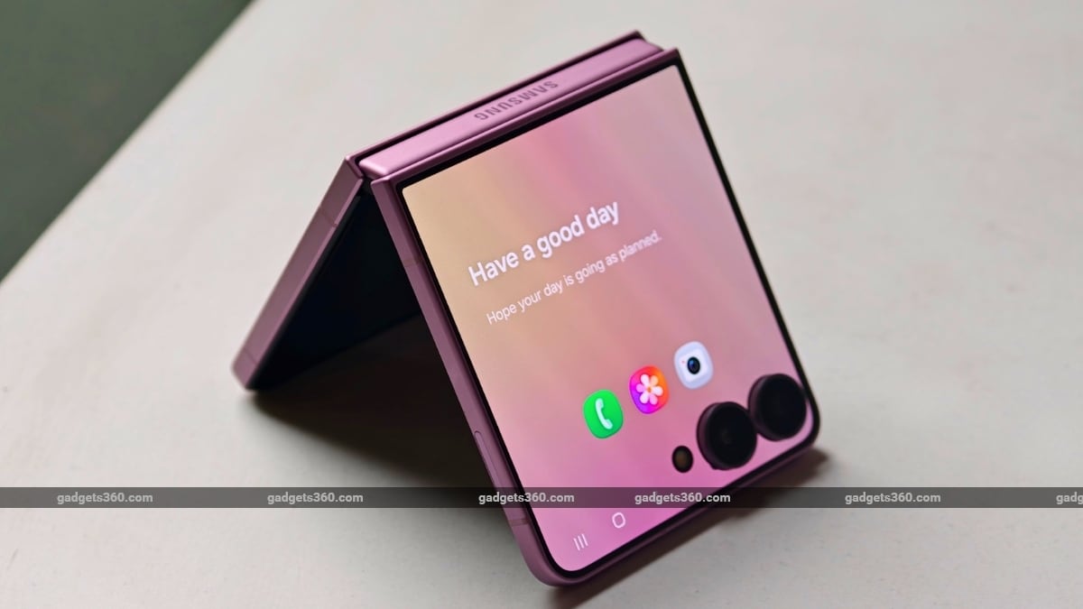 Samsung Galaxy Z Flip 8 Resmi Meluncur, Desain Lebih Tipis tapi Upgrade Terasa Minus