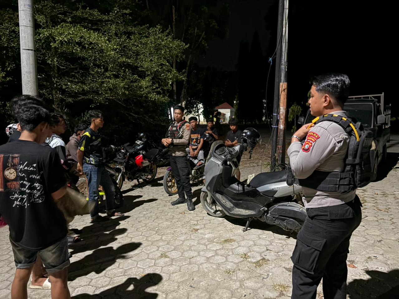 Sat Samapta Polres Mamuju Tengah Sisir Titik Rawan di Topoyo hingga Tobadak, Imbau Warga Waspada Curat dan Balap Liar