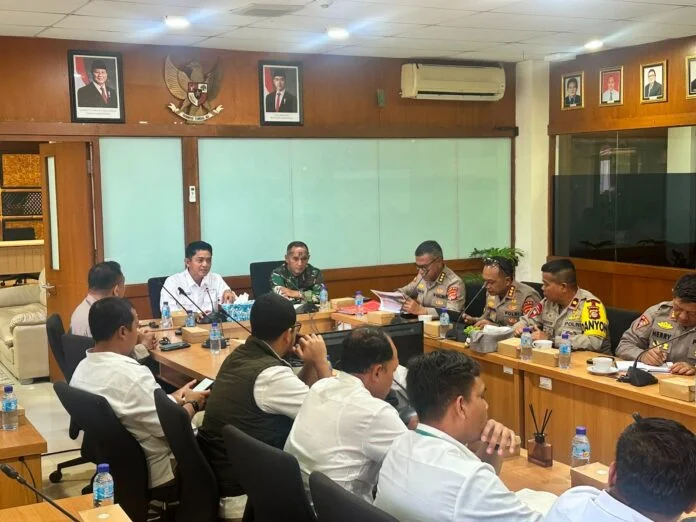 Rakor Pengamanan MotoGP Mandalika 2026 di Bandara Lombok, Polda NTB Siapkan Pola Baru Kedatangan Rider hingga Logistik