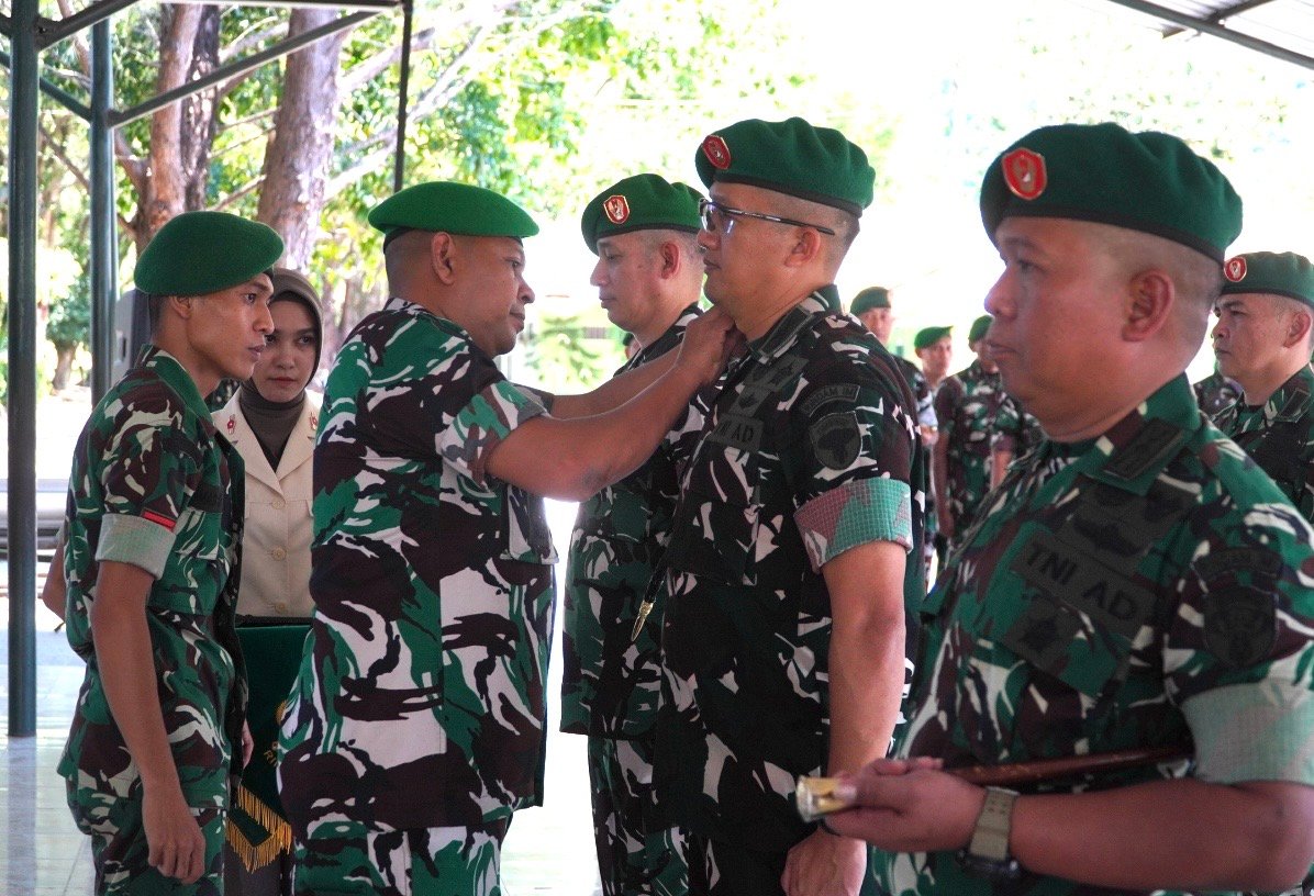 Danrindam Iskandar Muda Pimpin Sertijab di Aceh Besar, Rotasi 7 Perwira dan Serahkan Jabatan Baru Dandim Bireuen