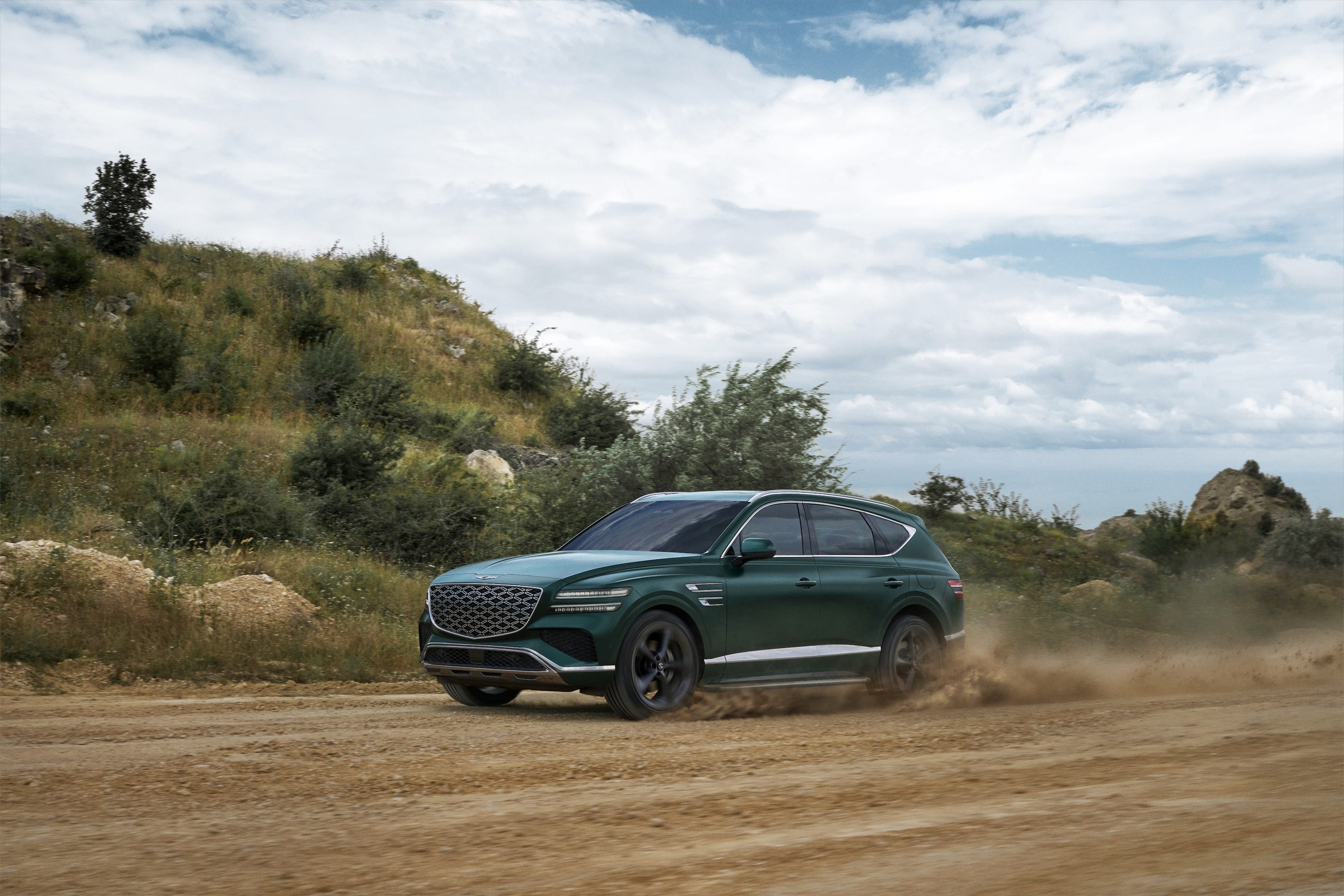 Review Genesis GV80 Hybrid 2027: SUV Mewah 3 Baris yang Irit, Tapi Ada Konsekuensinya