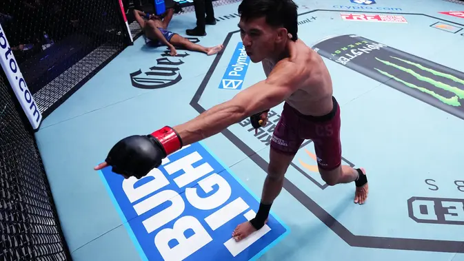 Bilal Hasan Menang KO di Debut UFC, Hancurkan Nilson Rojas di Ronde Kedua