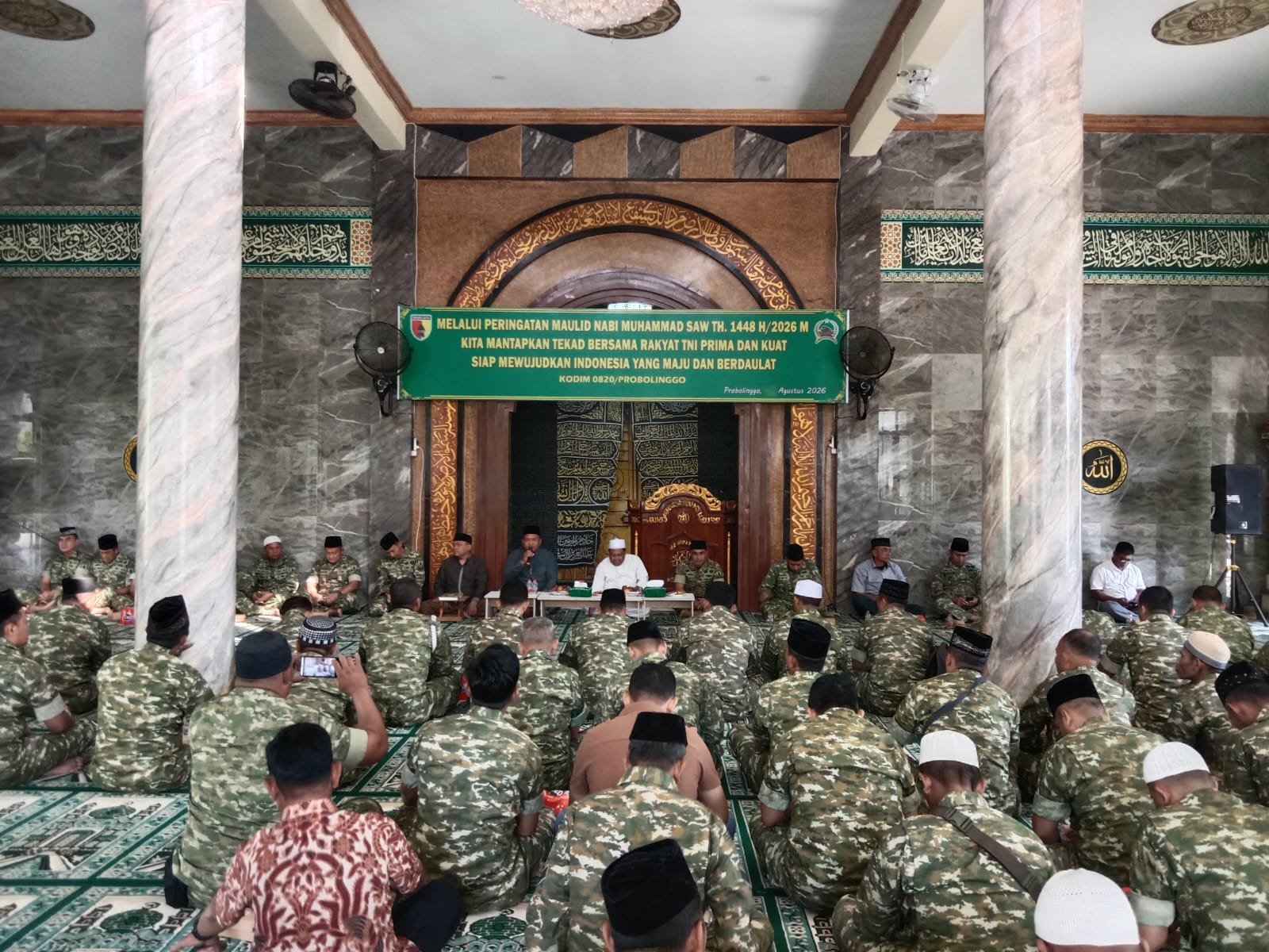 Kodim 0820 Probolinggo Gelar Maulid Nabi 1448 H, Dandim Tekankan Keteladanan Rasulullah untuk Perkuat Soliditas Prajurit