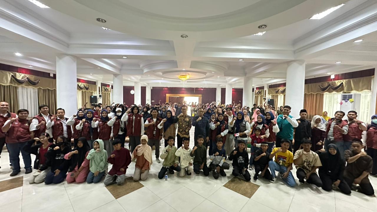 58 Anak Mempawah Resmi Dilepas ke Sekolah Rakyat di Singkawang, Dinsos: Jangan Biarkan Rasa Rindu Melemahkan Semangat