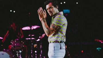 Harry Styles Lontarkan Candaan Pernikahan Taylor Swift di Madison Square Garden