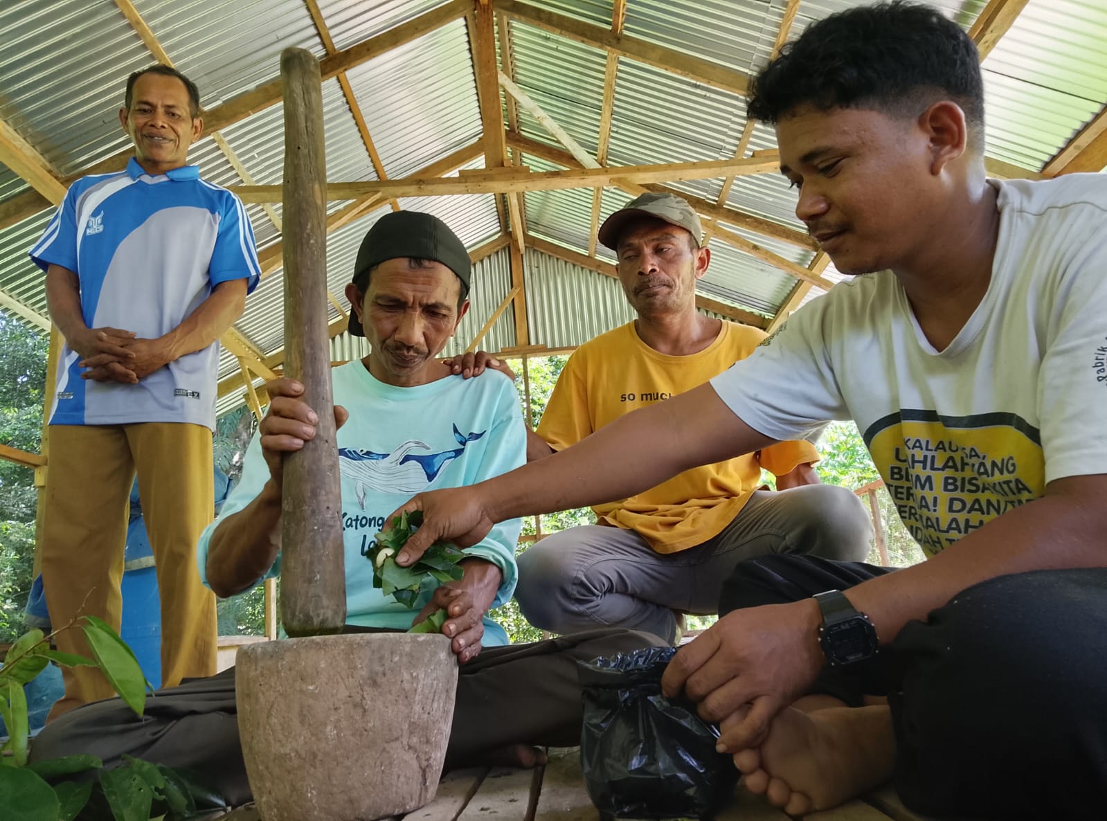Sekolah Lapang Cuaca Nelayan di Banda Besar Latih 20 Nelayan Baca Peta Gelombang BMKG, Tekan Risiko Cuaca Ekstrem