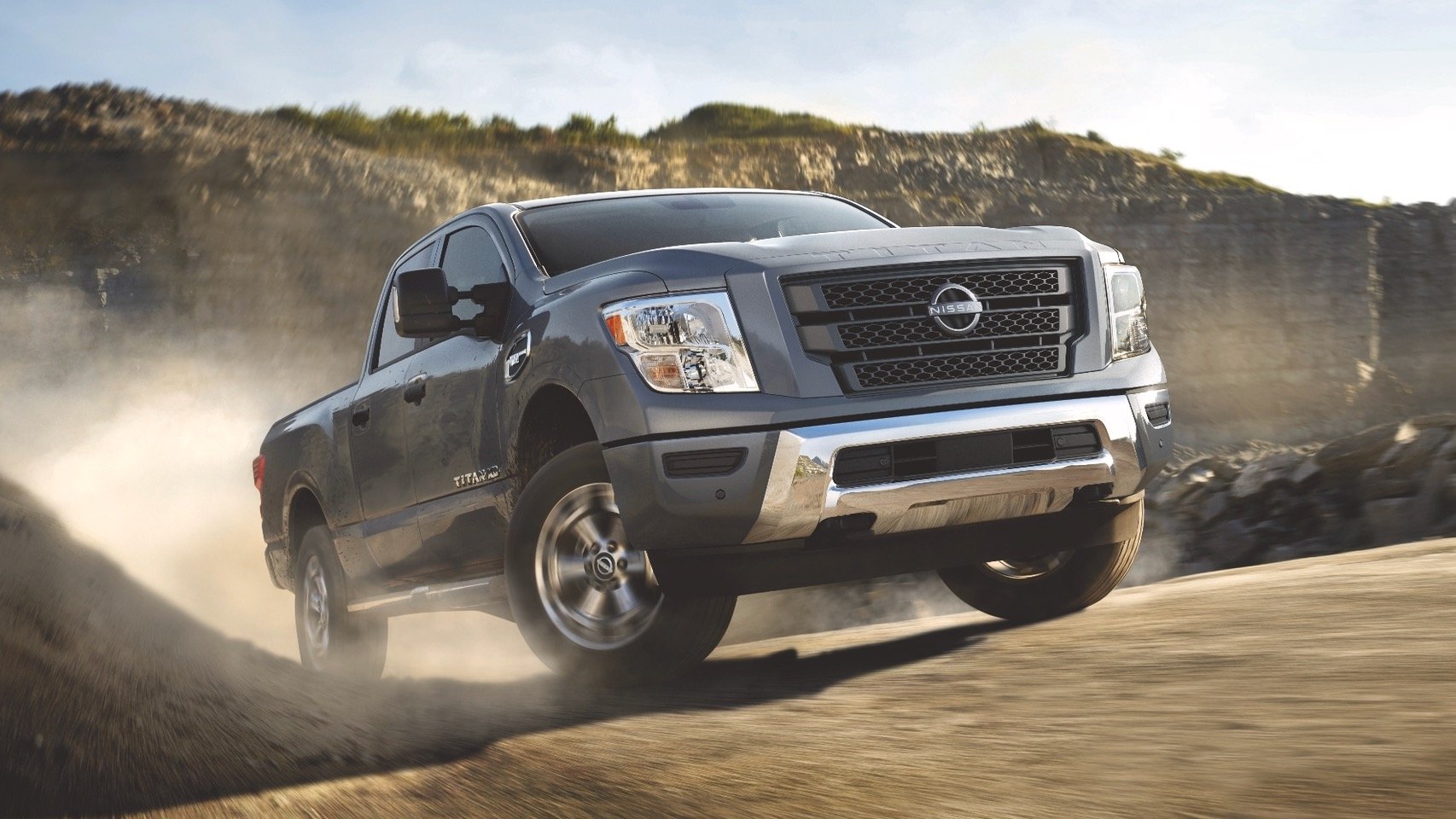 Studi IIHS: Headlight Nissan Titan 615% di Atas Batas Aman, Tapi Tetap Lolos Regulasi