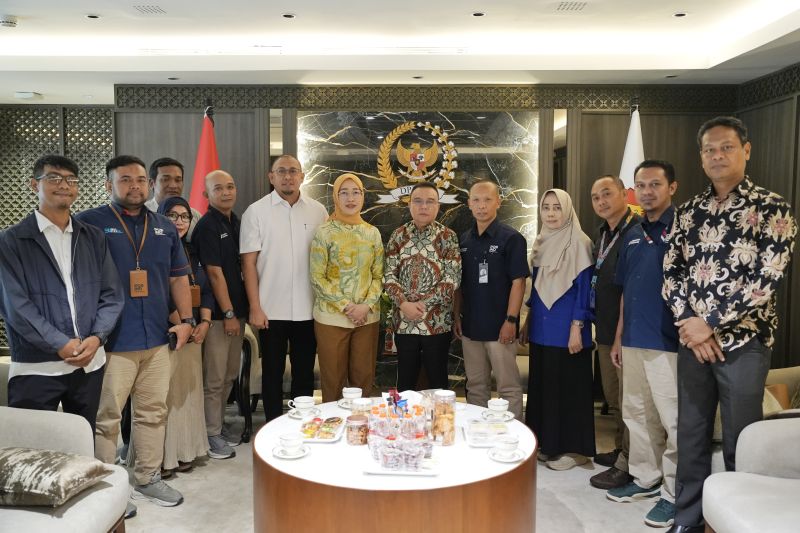 Rp158 Miliar ke PT Pos Indonesia Dicairkan, DPR Pastikan Hak 59 Ribu Pekerja Tuntas