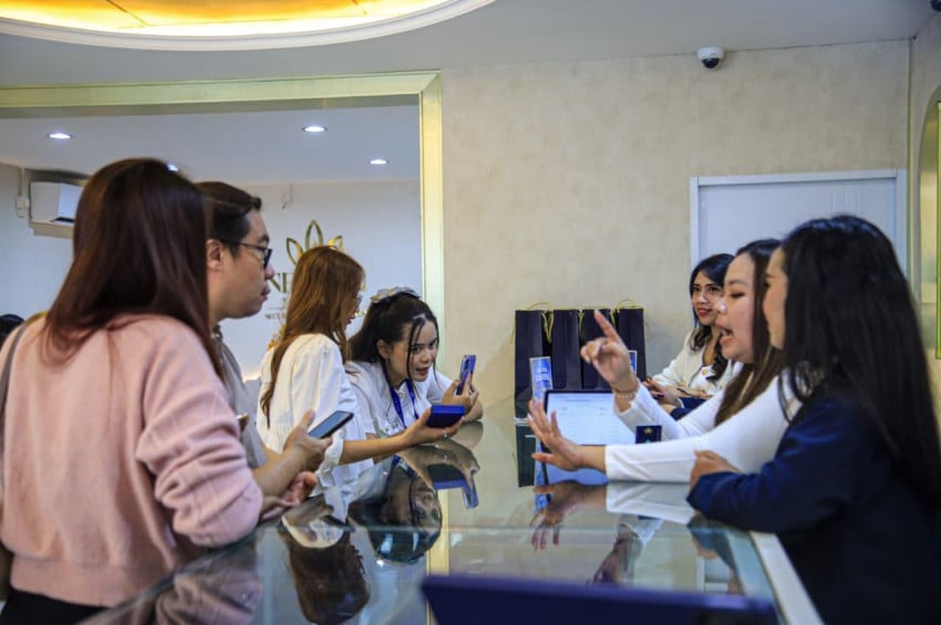 Nellava Bullion Naikkan Standar Kemurnian Emas dan Perak Jadi 999,9, Targetkan 38 Provinsi