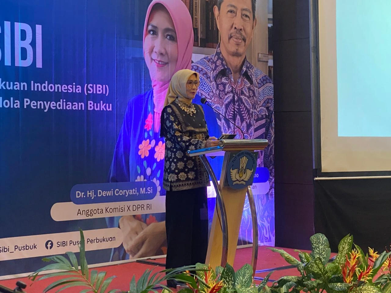 Dewi Coryati Dorong Sekolah di Bengkulu Manfaatkan SIBI dan SIPLah untuk Pengadaan Buku yang Transparan