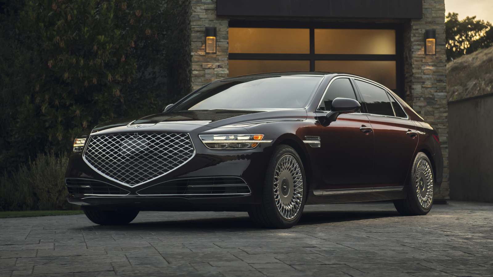 Genesis G90 Bekas 2021 Kehilangan Harga Hampir 50 Persen, Saingan Berat Mercedes S-Class