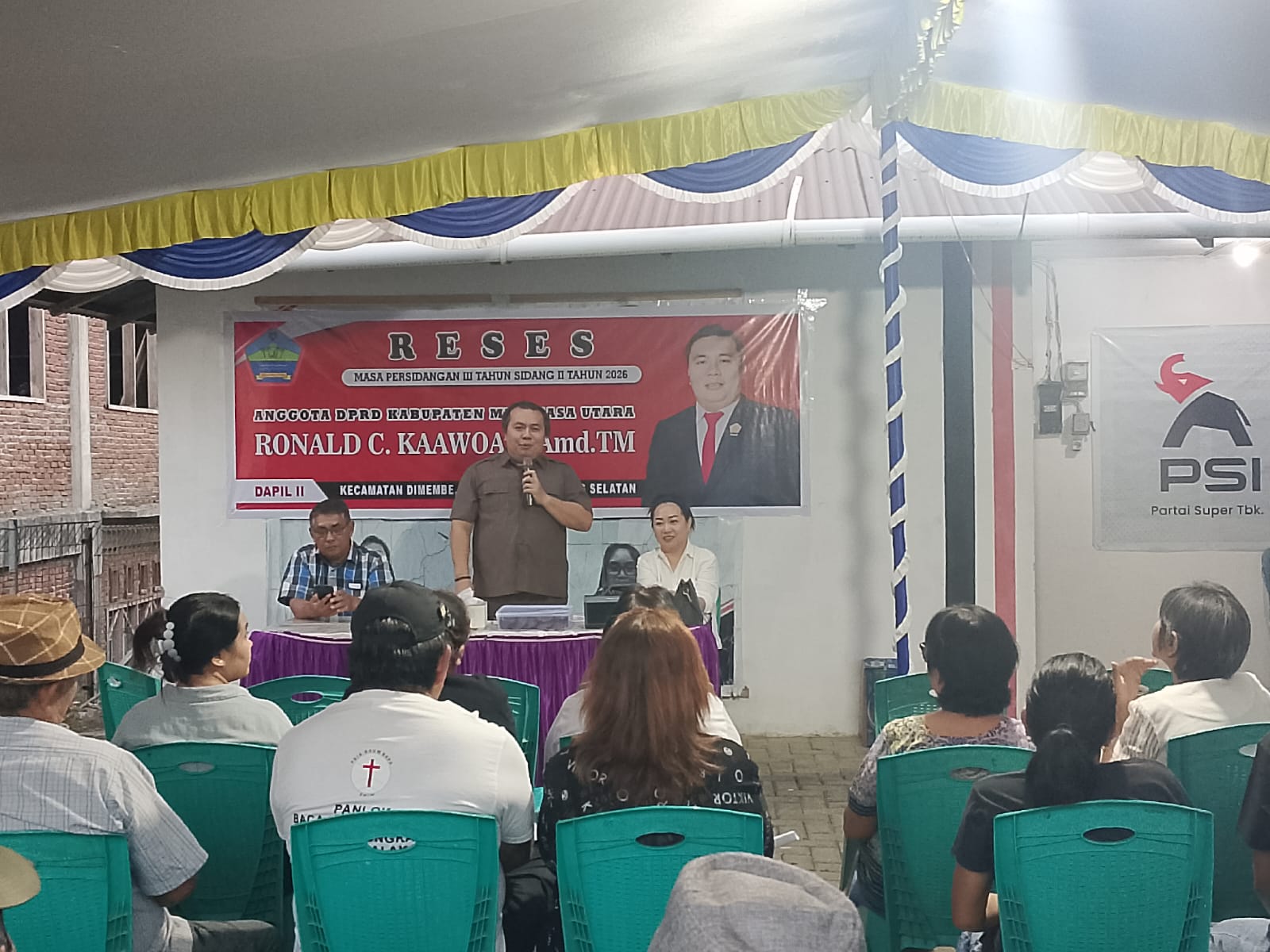 Reses DPRD Minut di Matungkas, Warga Soroti Lahan Makam yang Tak Siap dan Kabel Semrawut