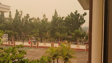Kabut Asap Karhutla Kalbar Makin Pekat, 300 Warga Pontianak Terjangkit ISPA per Hari
