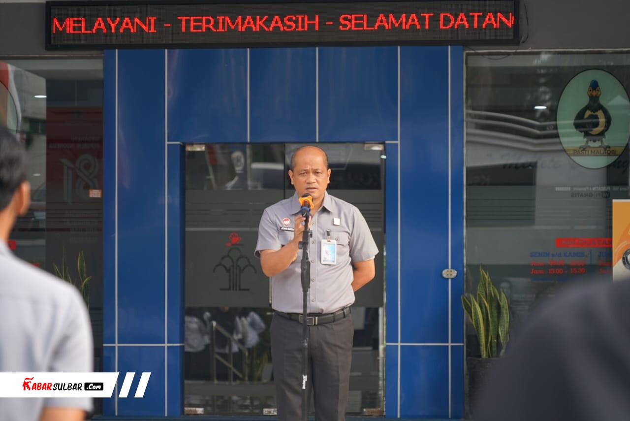 Kanwil Kemenkum Sulbar Gelar Apel Pagi di Mamuju, Kakanwil Tekankan Kolaborasi untuk Kinerja Organisasi