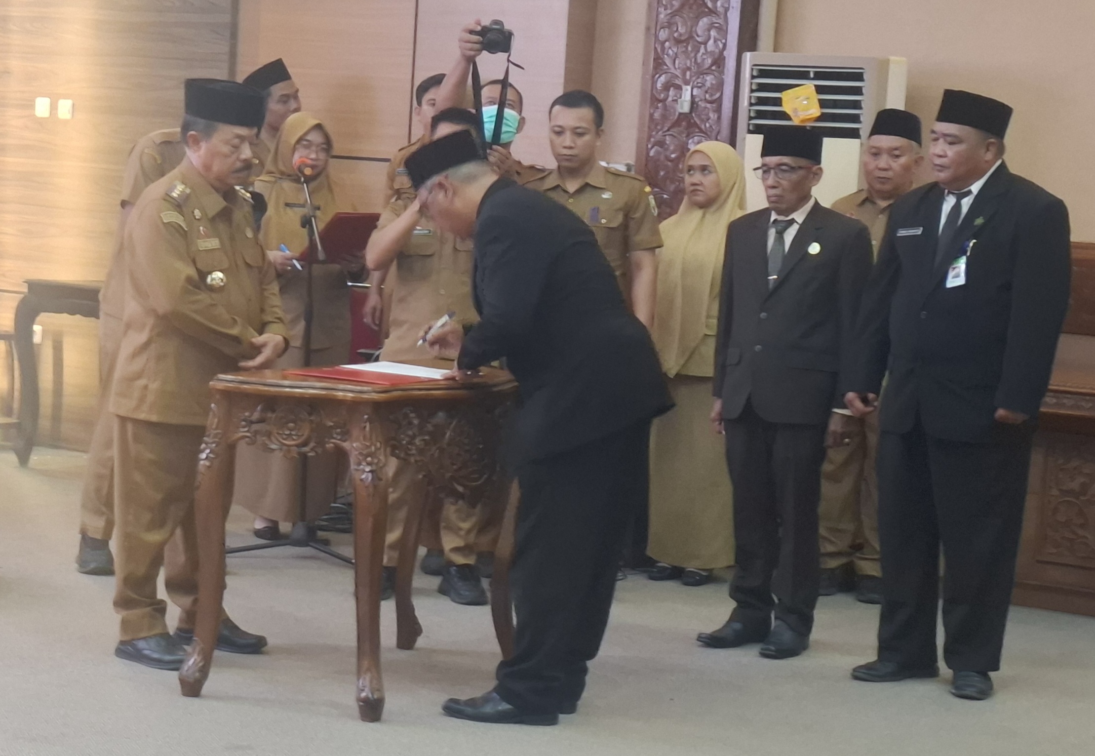 Pimpinan Baru Baznas Sanggau Dilantik, Bupati Ontot Minta Kerja Tanpa Bawa Bendera Ormas Fokus Tekan Kemiskinan