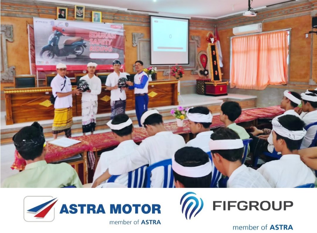 90 Pelajar SMKN 1 Klungkung Dibekali Teknik Safety Riding, Targetkan Budaya Tertib Berlalu Lintas Menyentuh Daerah Rural