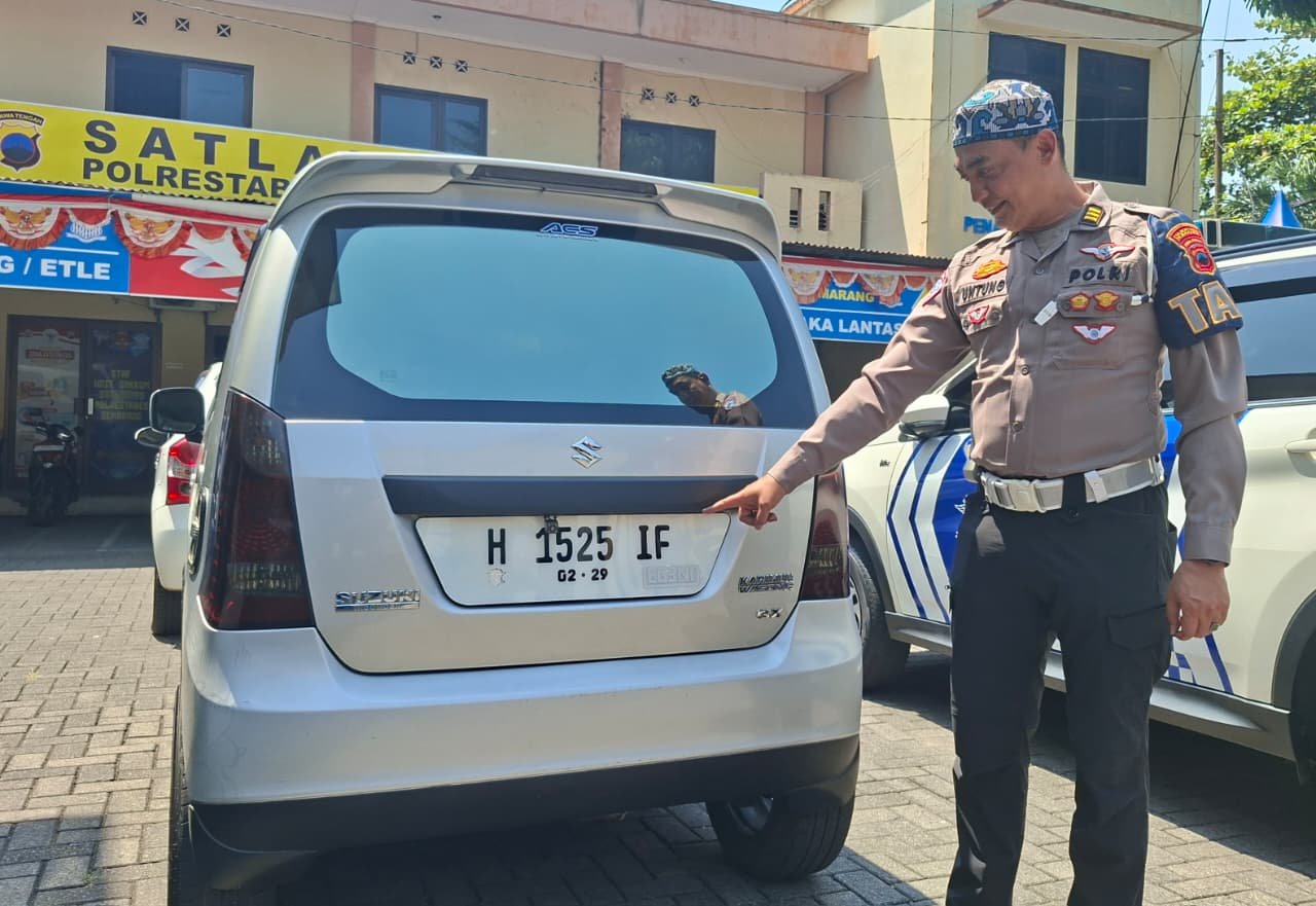 Viral di Instagram, Pengemudi Ugal-ugalan di Semarang Ditilang Polisi, Terancam Denda Rp3 Juta