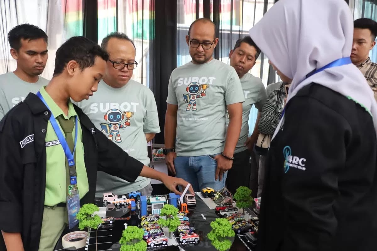 Ratusan Pelajar dari 6 Provinsi Adu Kreativitas di Sukabumi Robotic Competition 2026, Pemenang Siap Melaju ke Malaysia