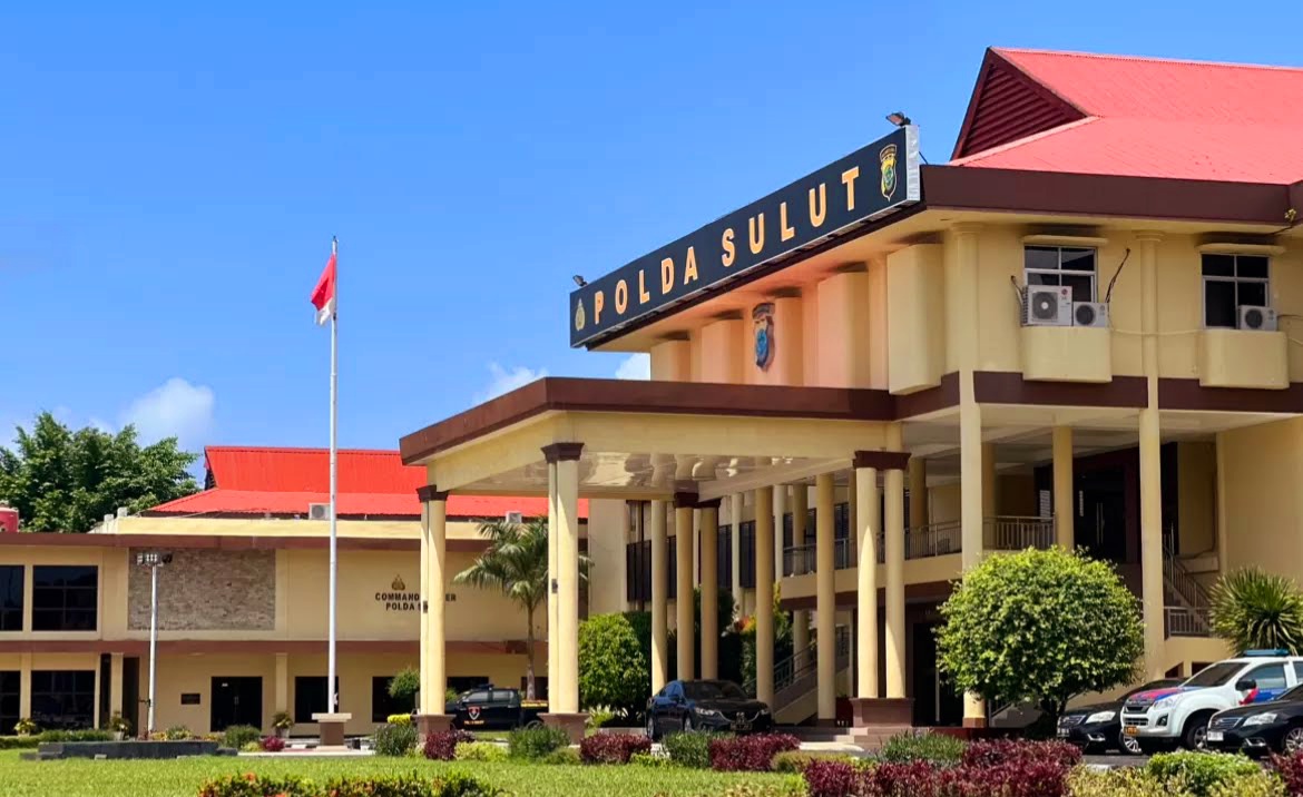 Rotasi Besar Polda Sulut: Empat Pejabat Dimutasi, Satu Pensiun, Brigjen Yudo Hermanto Nahkodai Kapolda Baru
