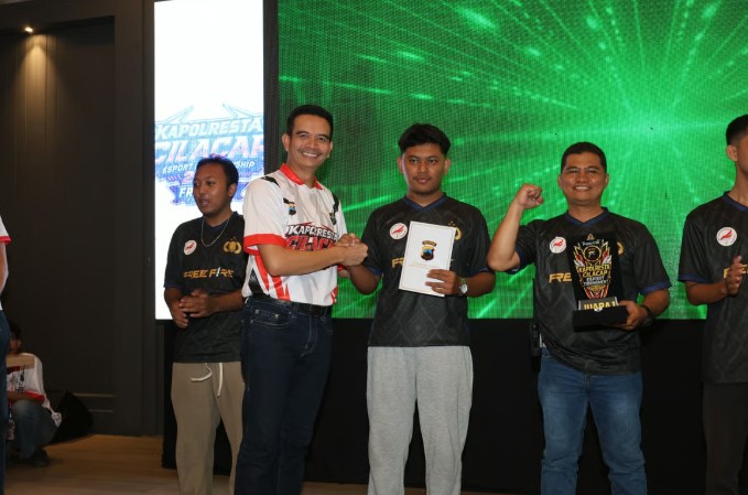 Polresta Cilacap Gelar Turnamen Free Fire 2026: Juara Polsek Adu Strategi
