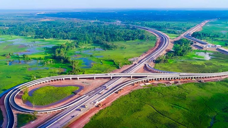 PwC: Investasi Infrastruktur RI Tembus US$291 Miliar pada 2050, Swasta Diminta Perbanyak Peran