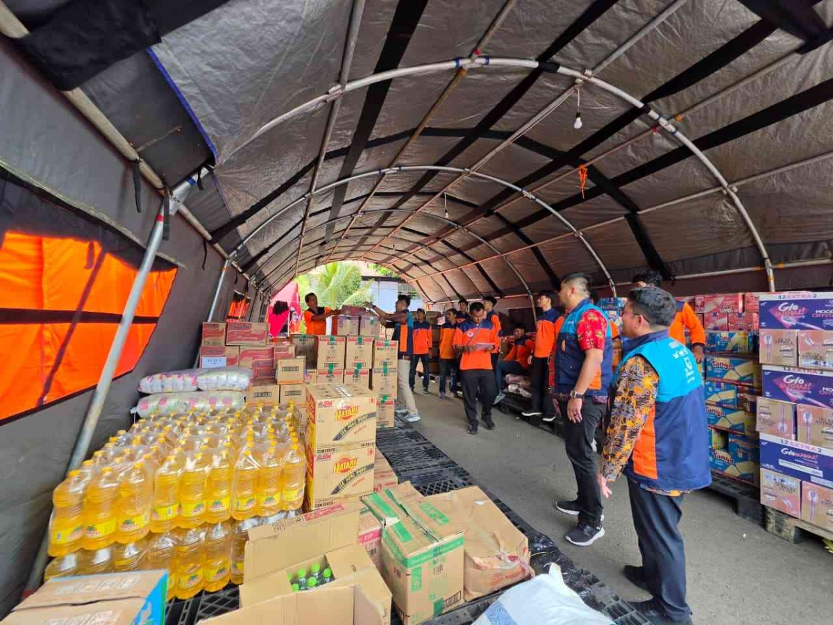 Bantuan 2,4 Ton untuk Korban Gempa NTT Dikirim IDSurvey Group, Jangkau 7 Kabupaten Lewat Dua Posko BNPB