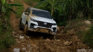Harga BBM Diesel Naik 1 September, Ini Biaya Full Tank Fortuner, Innova Reborn, dan Pajero Sport