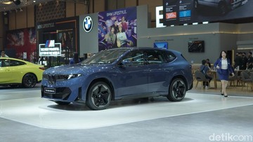 BMW Tembus 2 Juta Unit Mobil Listrik, iX3 Jadi Penopang Penjualan di Eropa