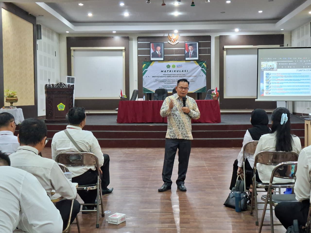 BRIDA NTB Minta Mahasiswa Pascasarjana IAHN Gde Pudja Riset Tiga Isu Prioritas: Kemiskinan, Pangan, dan Pariwisata