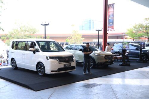 Autovaganza 2026: Ragam Hybrid dari Veloz HEV Rp303 Juta sampai Eksion PHEV Rp459 Juta