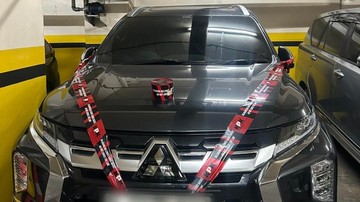 Isi Garasi Vinna Ledy yang Rumah dan Mobilnya Disita KPK: Lapor Jazz, Disita Pajero