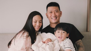 Perjalanan Kehamilan Kedua Nadia Saphira: Prenatal Yoga dan Maternity Shoot