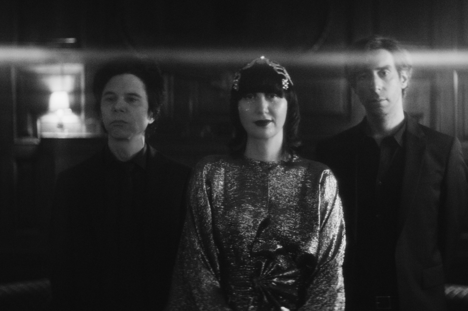 Yeah Yeah Yeahs Rilis Album Live Rekaman Royal Albert Hall, Lengkap dengan Film Dokumenter