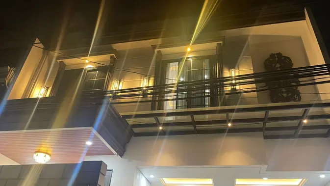 KPK Sita Rumah Mewah Anggota DPRD Bengkulu Vinna Ledy di Jakarta Selatan