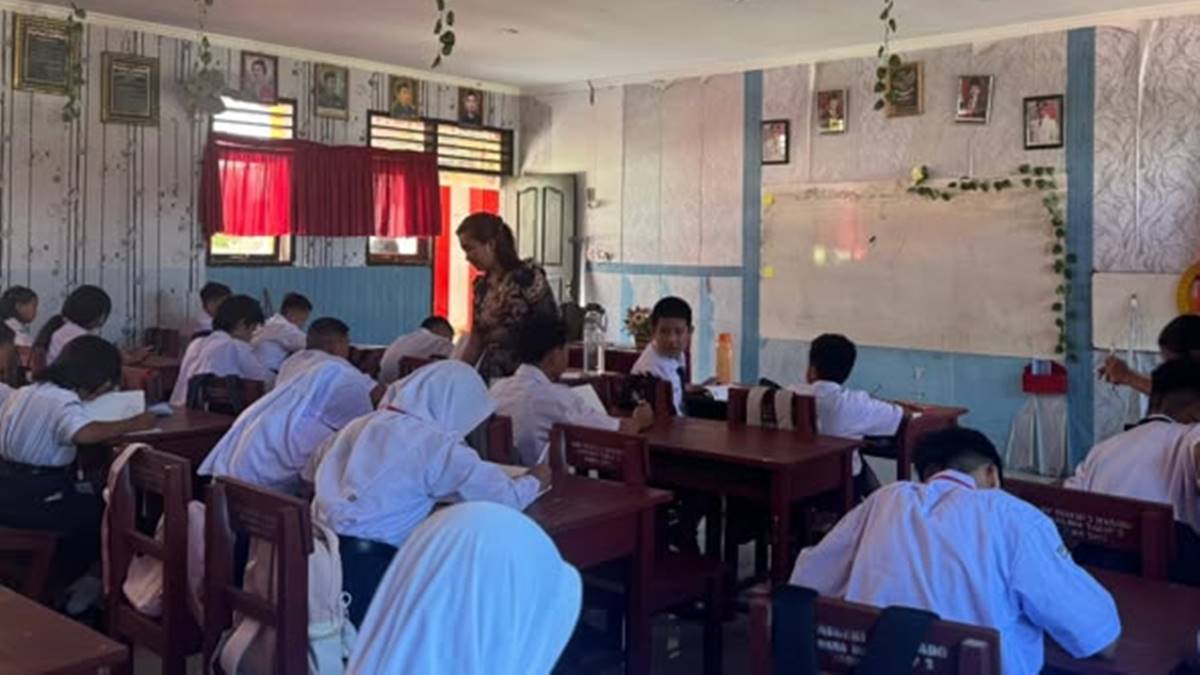 Kemendikdasmen Buka Jalur Guru PPPK Ikut Seleksi CPNS Awal 2027, Ini Ketentuannya