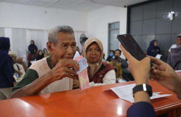 PKH dan Sembako Tahap 3 Cair September 2026, Cek Penerima via KTP