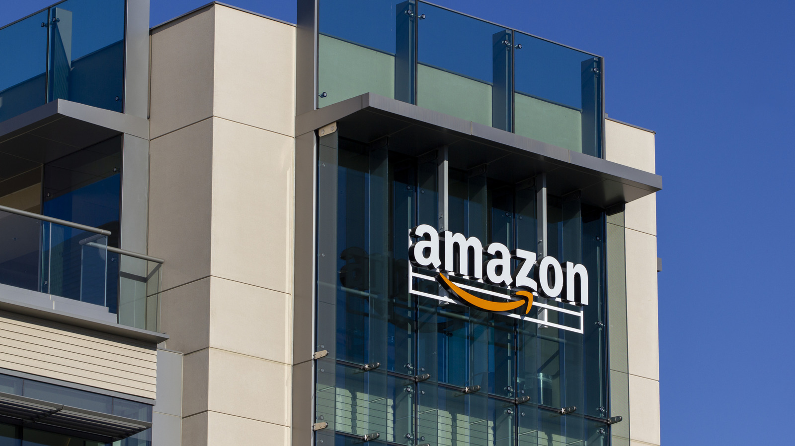 FTC dan 22 Negara Bagian Gugat Amazon atas Biaya Iklan Tersembunyi Rp 330 Triliun