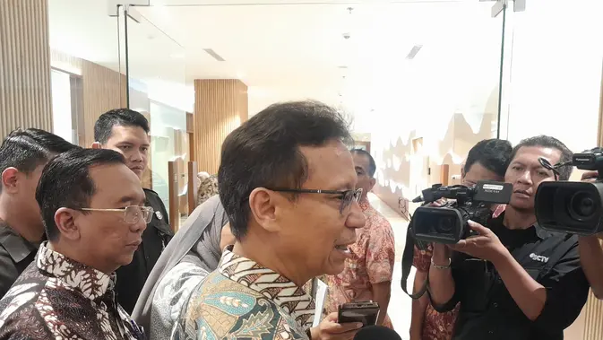 IDI Usul Gaji Dokter Rp30-110 Juta, Menkes Respons