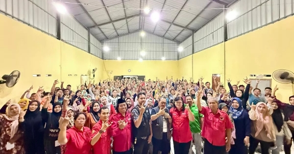 PIP 2026 untuk 486 Pelajar Surabaya Disalurkan, Berasal dari Tegalsari dan Krembangan